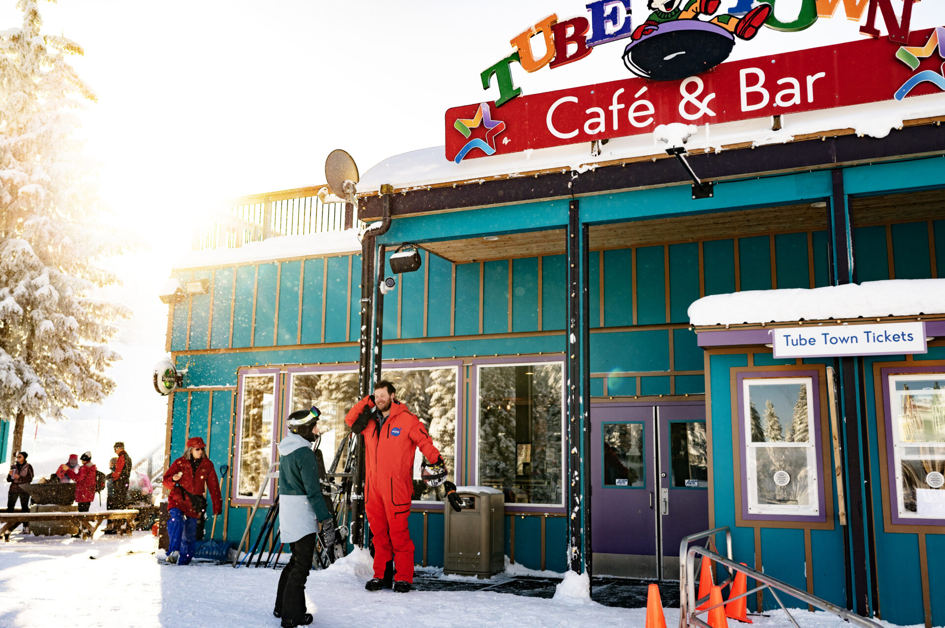 Read more about the article Tube Town Café & Bar